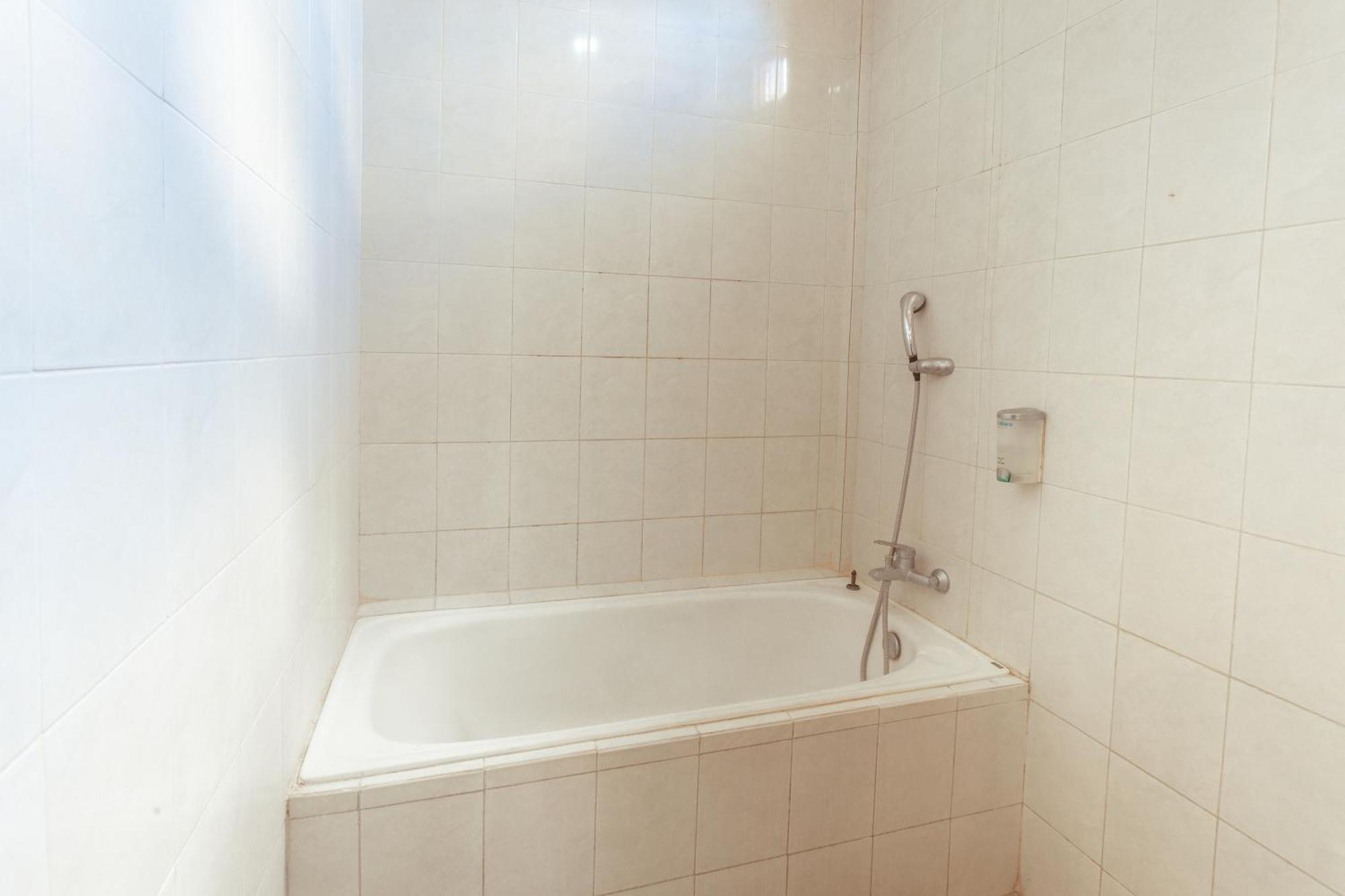 Guest house Teba House By Ecommerceloka - Chse Certified